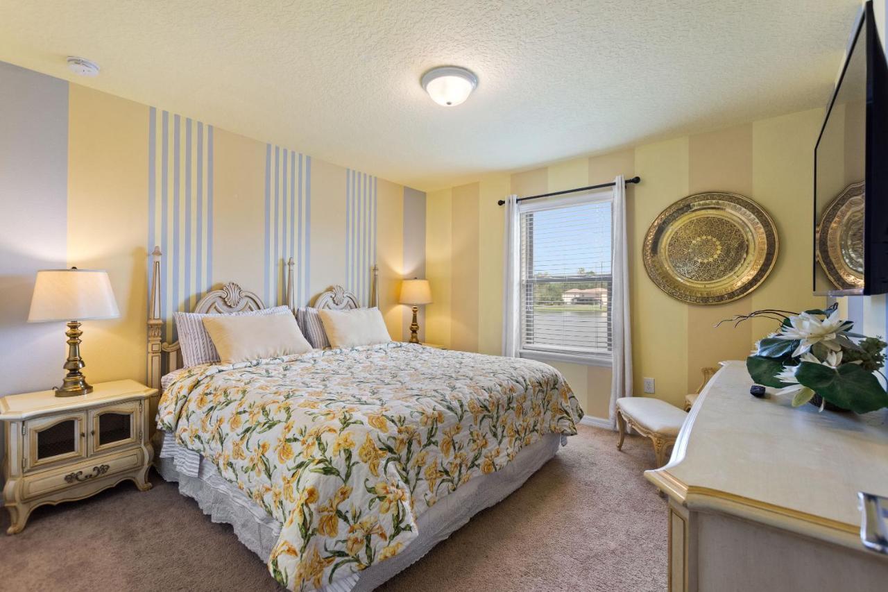 Stylish Cozy Family Getaway With Private Pool And Lake View Kissimmee Exterior foto